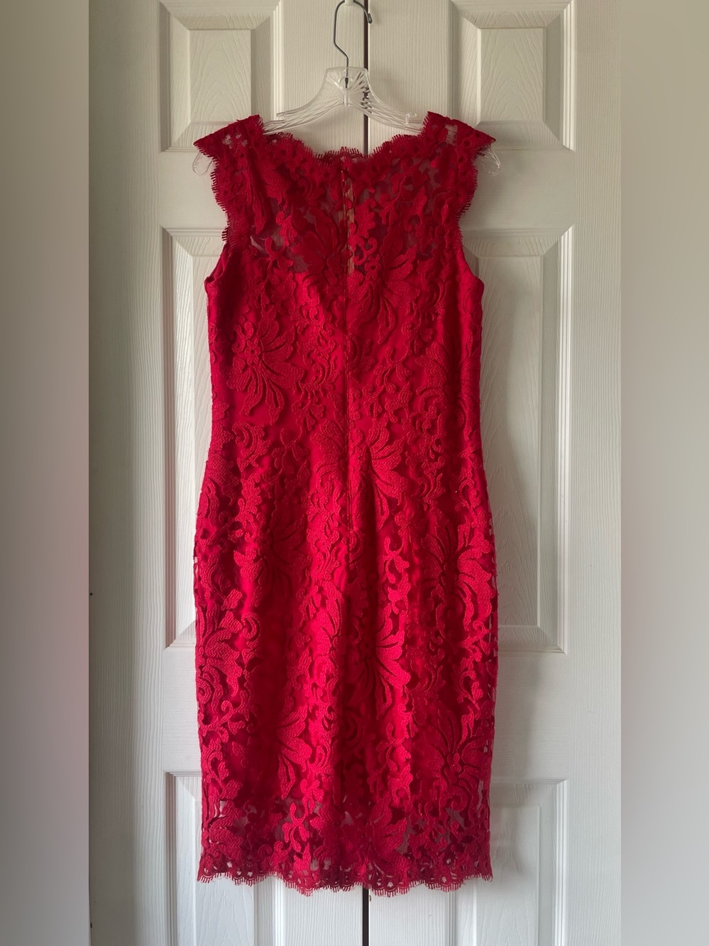 Tadashi Shoji Red Floral Lace Illusion Neck Sheath Dress Size 10 - Picture 2 of 11